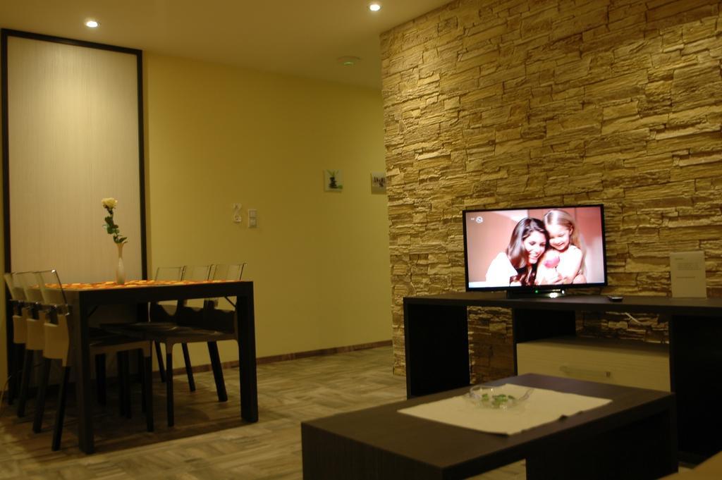 Apartments Viktor Братислава Номер фото
